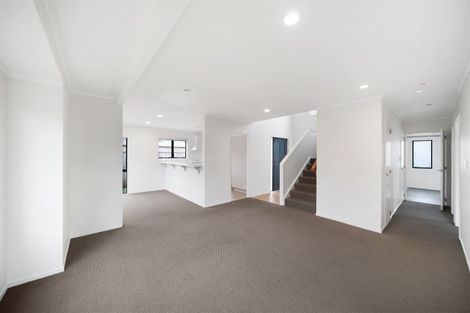 Photo of property in 2/45a Great South Road, Manurewa, Auckland, 2102