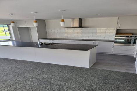 Photo of property in 6 Kohekohe Drive, Owhata, Rotorua, 3010