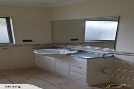 Photo of property in 43a Saint Andrews Terrace, St Andrews, Hamilton, 3200