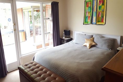 Photo of property in 205a Matsons Avenue, Papanui, Christchurch, 8053