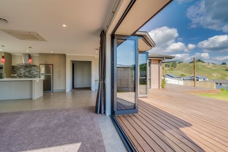 Photo of property in 35 Bryan Gallagher Place, Welcome Bay, Tauranga, 3175