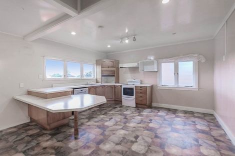 Photo of property in 161 Blockhouse Bay Road, Avondale, Auckland, 0600