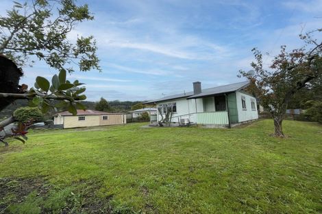 Photo of property in 27 Victory Street, Reefton, 7830