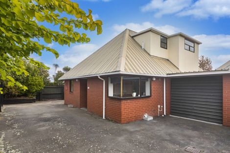 Photo of property in 1/49 Searells Road, Strowan, Christchurch, 8052