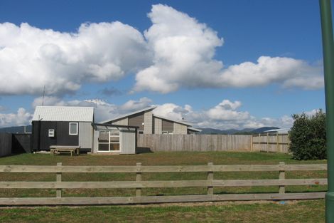 Photo of property in 120 The Fairway, Matarangi, Whitianga, 3592