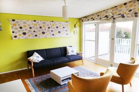 Photo of property in 10 Paramu Avenue, Birkdale, Auckland, 0626