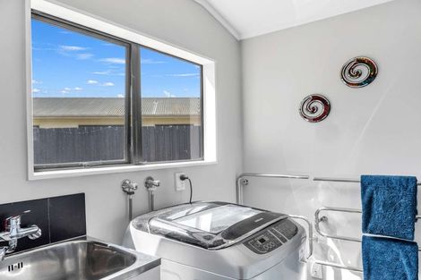 Photo of property in 7 Charisma Court, Kelvin Grove, Palmerston North, 4414