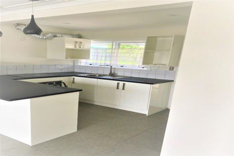 Photo of property in 2/69 Portage Road, Otahuhu, Auckland, 1062