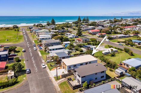 Photo of property in 21 Brighton Road, Waihi Beach, 3611