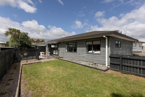 Photo of property in 579b Maunganui Road, Mount Maunganui, 3116