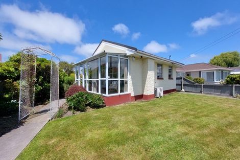 Photo of property in 60 Hargood Street, Woolston, Christchurch, 8062