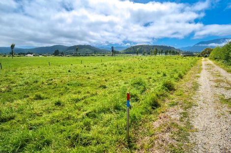 Photo of property in 11 Oparara Road, Karamea, 7893