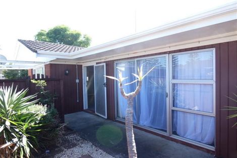 Photo of property in 1 Ihaka Place, Papatoetoe, Auckland, 2104