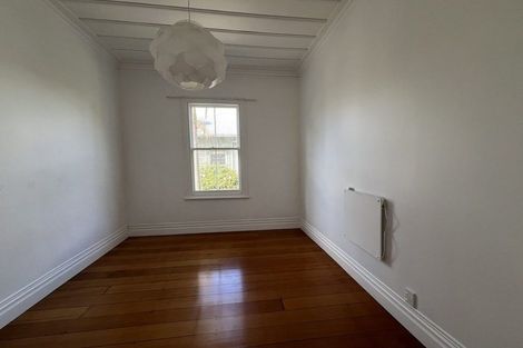 Photo of property in 19 Lake Road, Devonport, Auckland, 0624