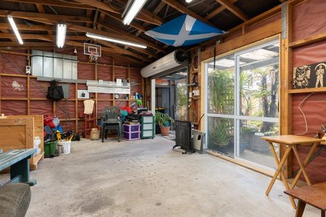 Photo of property in 18 Kilbirnie Crescent, Kilbirnie, Wellington, 6022