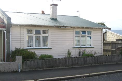 Photo of property in 15 Rutherford Street, Caversham, Dunedin, 9012