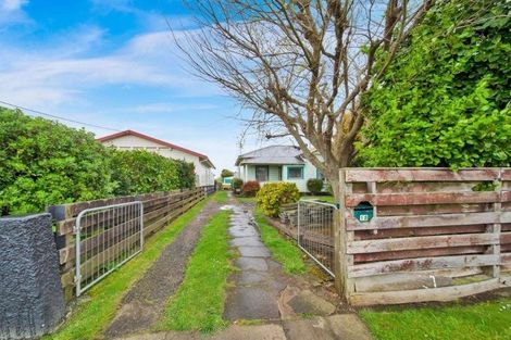 Photo of property in 18 Vogel Street, Hawera, 4610