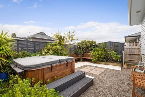 Photo of property in 6 Reel Road, Athenree, Waihi Beach, 3611