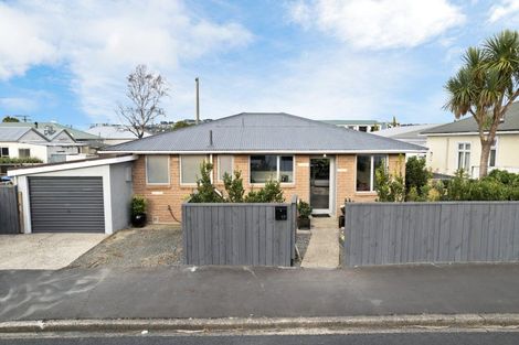 Photo of property in 17 Fingall Street, South Dunedin, Dunedin, 9012