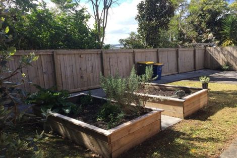 Photo of property in 39a Sturges Road, Henderson, Auckland, 0612