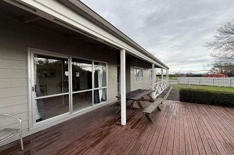 Photo of property in 115 Middle Road, Havelock North, 4130