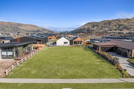 Photo of property in 18 Campbell Road, Wanaka, 9305