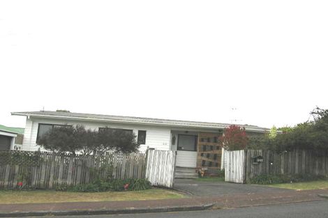Photo of property in 1/13 Trinidad Road, Sunnynook, Auckland, 0620
