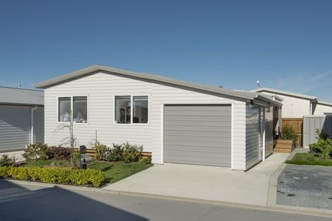 Photo of property in 11 Kamahi Crescent, Papamoa Beach, Papamoa, 3118