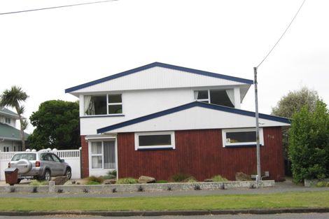 Photo of property in 910 Avonside Drive, Avondale, Christchurch, 8061