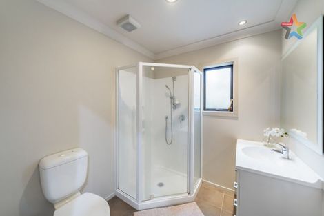 Photo of property in 295a Maungaraki Road, Maungaraki, Lower Hutt, 5010