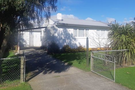 Photo of property in 10 Rata Street, Tokomaru, Palmerston North, 4474