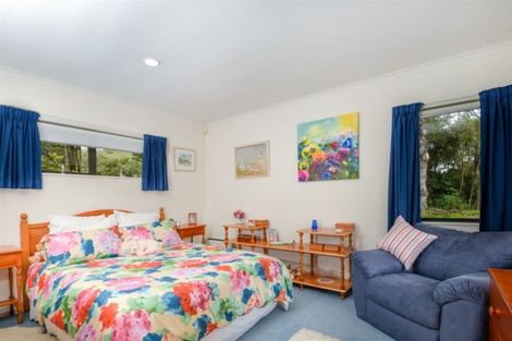 Photo of property in 2 Rosella Grove, Waimauku, 0812