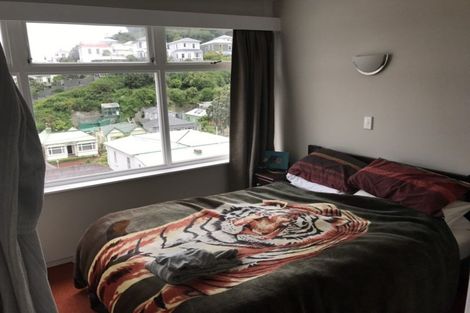 Photo of property in 16/4 Claremont Grove, Mount Victoria, Wellington, 6011