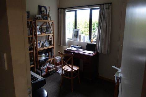 Photo of property in 86 Gladstone Road, Levin, 5571