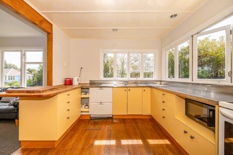 Photo of property in 25 Colvin Street, Westport, 7825