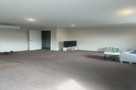 Photo of property in 37 Whittington Drive, Rolleston, 7615