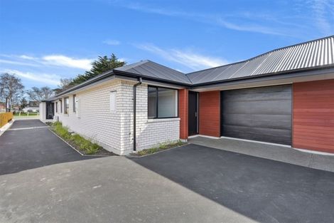 Photo of property in 56a Sawyers Arms Road, Northcote, Christchurch, 8052