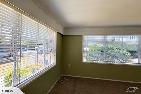 Photo of property in 1/207 Mount Albert Road, Wesley, Auckland, 1025