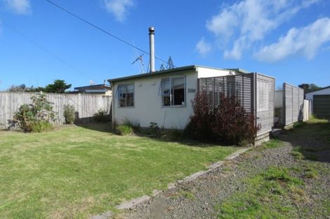 Photo of property in 8 Kauwhata Street, Himatangi Beach, Foxton, 4891