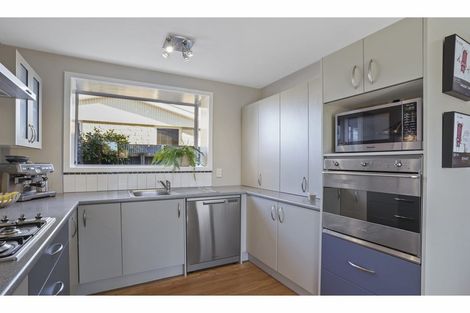 Photo of property in 56 Fern Drive, Halswell, Christchurch, 8025