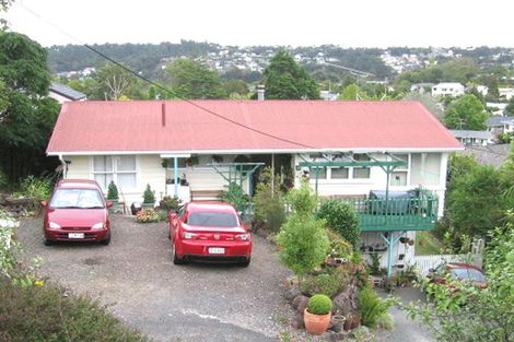 Photo of property in 1/394 Glenfield Road, Glenfield, Auckland, 0629