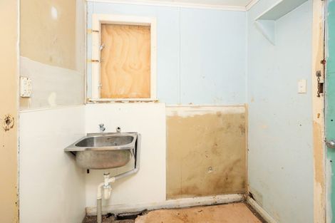 Photo of property in 105 Currie Street, Thames, 3500