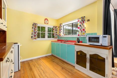 Photo of property in 1/45 Airlie Road, Plimmerton, Porirua, 5026