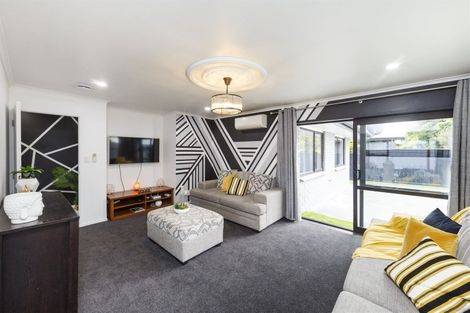 Photo of property in 141 Te Awe Awe Street, Hokowhitu, Palmerston North, 4410