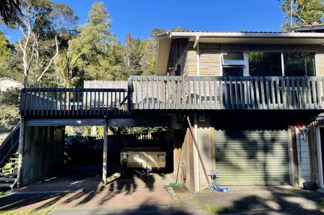 Photo of property in 148 Laingholm Drive, Laingholm, Auckland, 0604