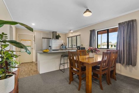 Photo of property in 6a Westlock Road, Koutu, Rotorua, 3010