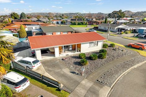 Photo of property in 1/17 Townshend Crescent, Greenmeadows, Napier, 4112