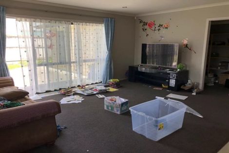 Photo of property in 39 Farringdon Avenue, Rototuna North, Hamilton, 3210