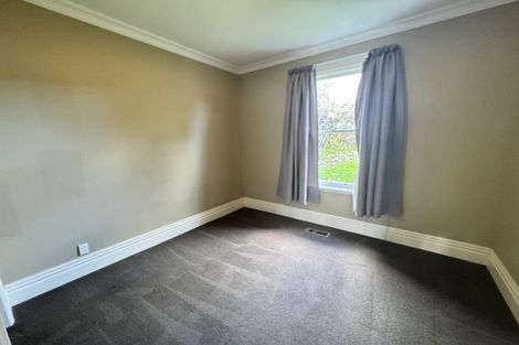 Photo of property in 27 Tawa Terrace, Tawa, Wellington, 5028