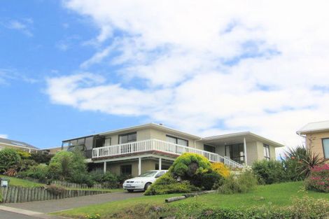 Photo of property in 16 The Crescent, Waihi Beach, 3611